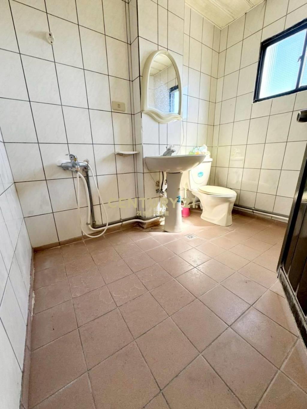 CB303宜市近新月、神農商圈透天