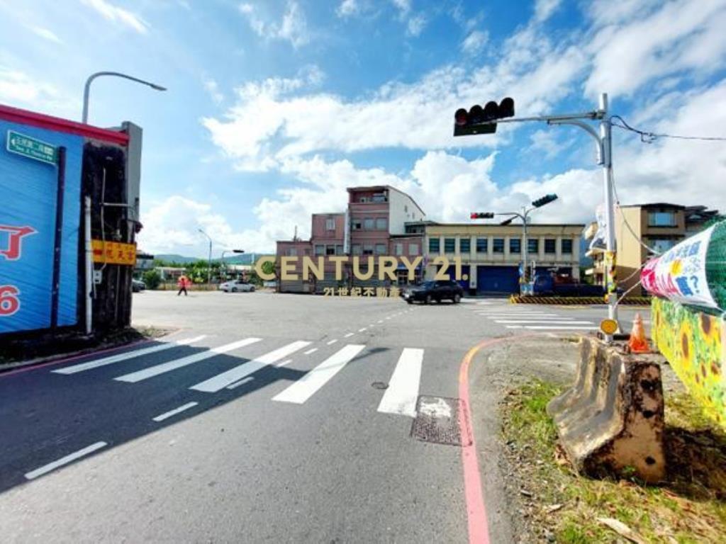 CC578近礁溪市區小農地河景第一排