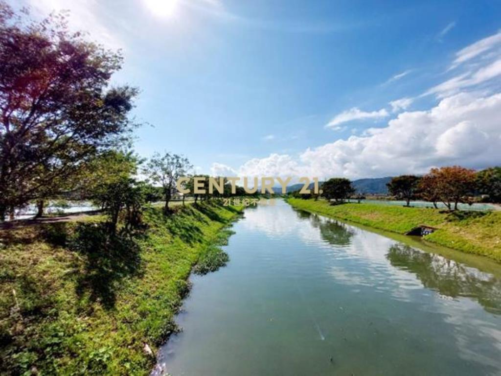 CC578近礁溪市區小農地河景第一排