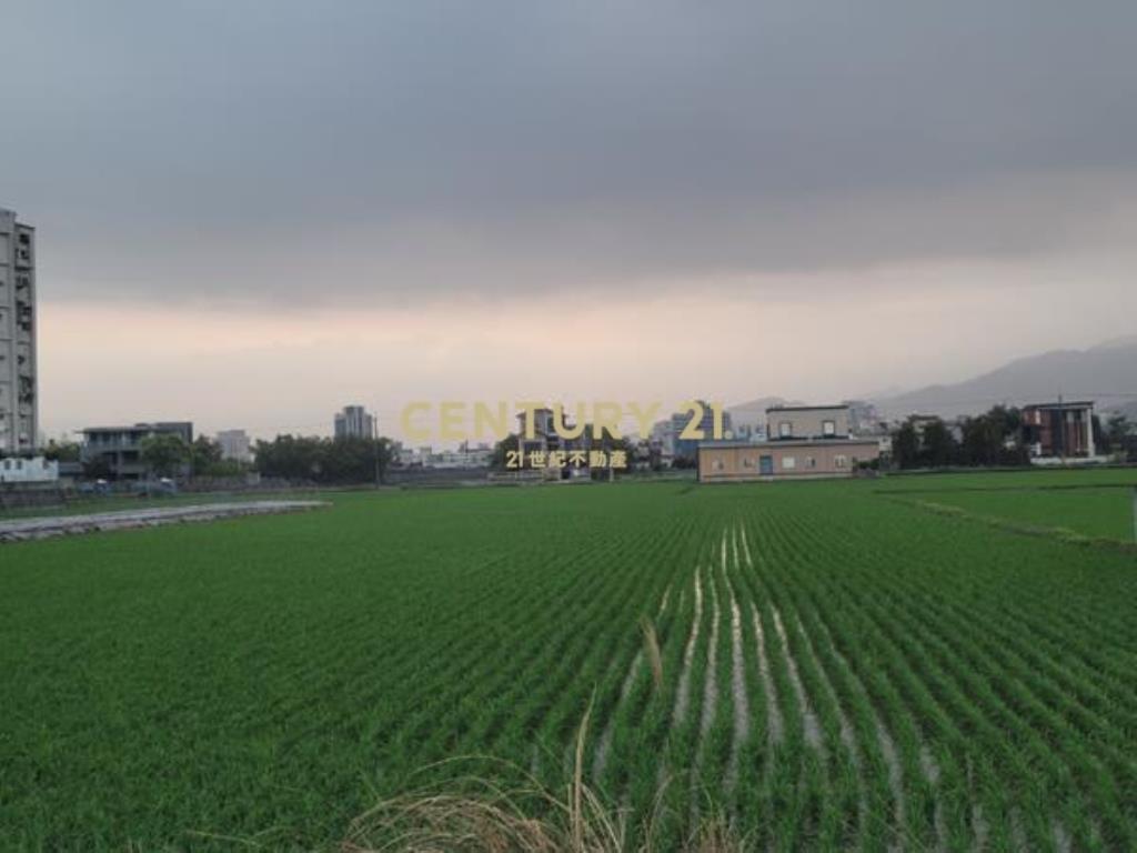 CC579礁溪武暖大面寬雙面路田園農地