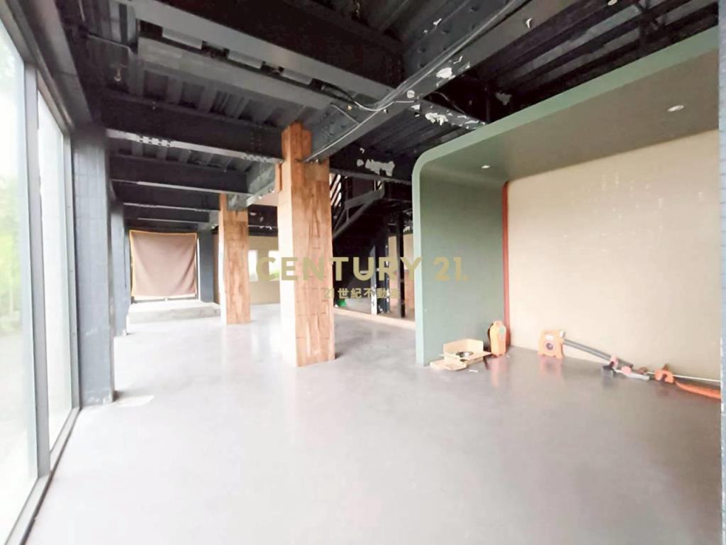 BH036縣政中心百坪雙面臨路店面(租)