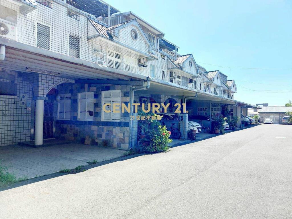 CB308近中道大坪數低總價透天