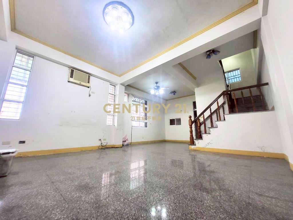 BB735城市公園雙車位別墅