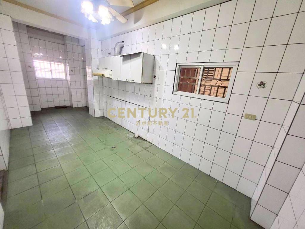 BB735城市公園雙車位別墅