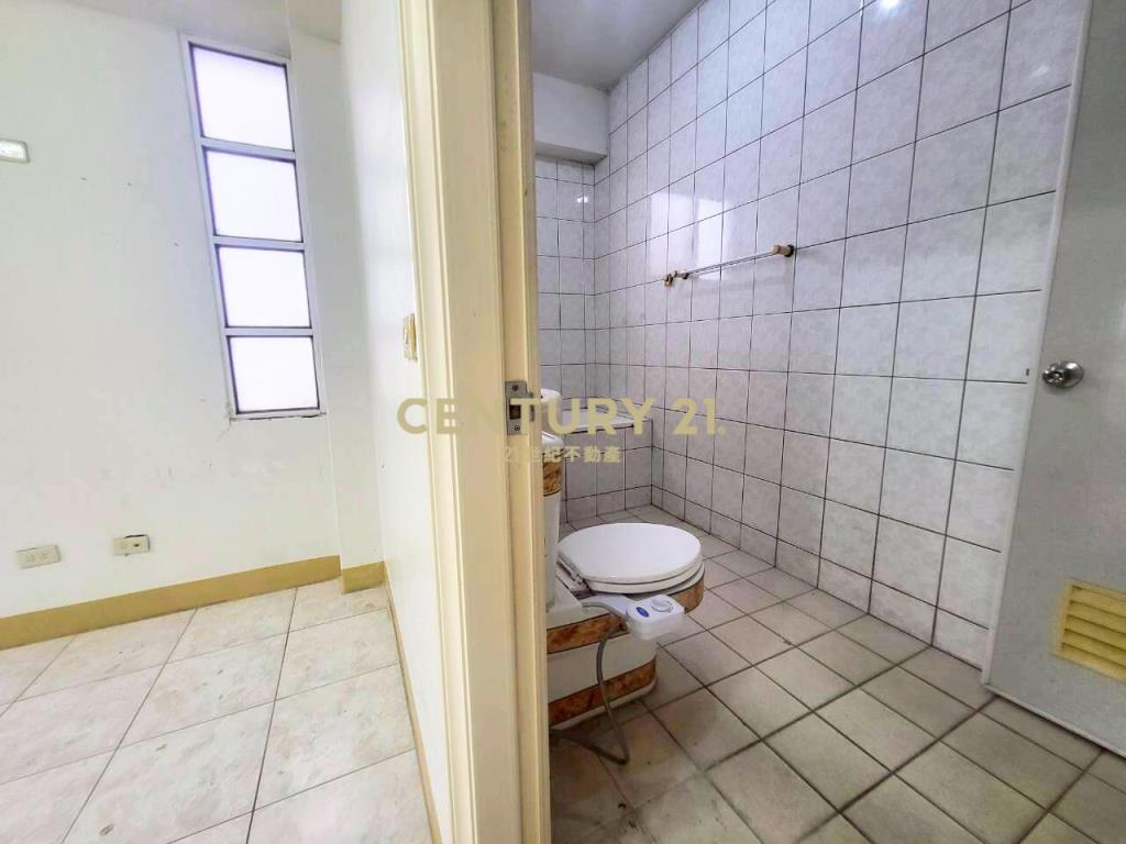 BB735城市公園雙車位別墅