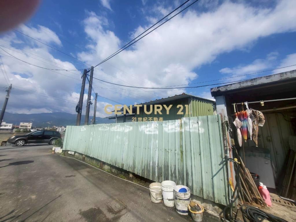 BC825宜市都內雙面路小農地