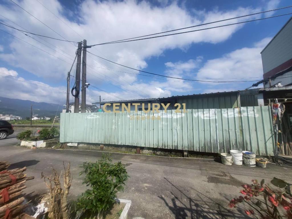 BC825宜市都內雙面路小農地