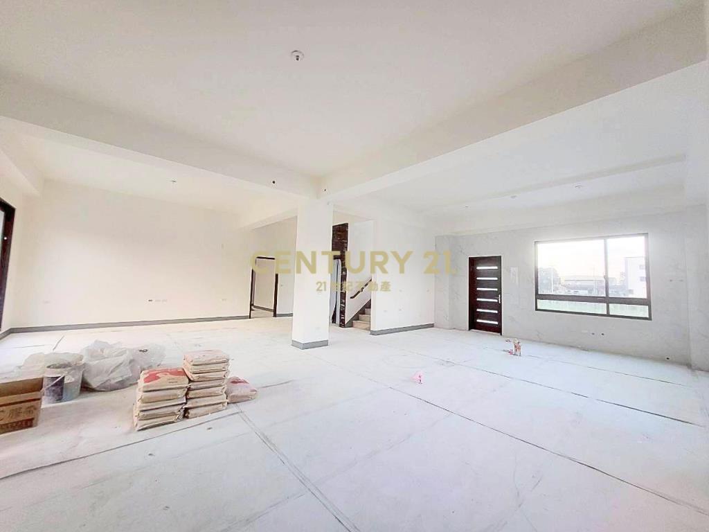 BE094近羅運電梯大農舍