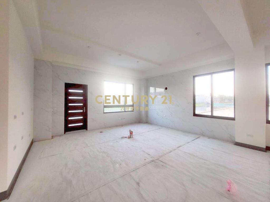 BE094近羅運電梯大農舍