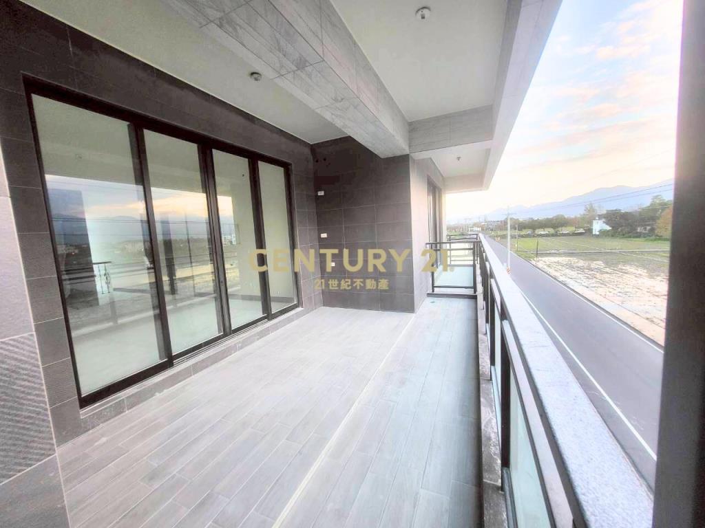 BE094近羅運電梯大農舍