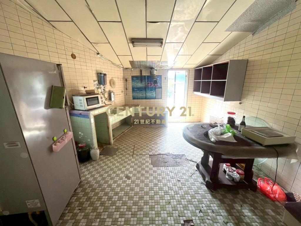 BB741羅東近國5側車道邊間透天