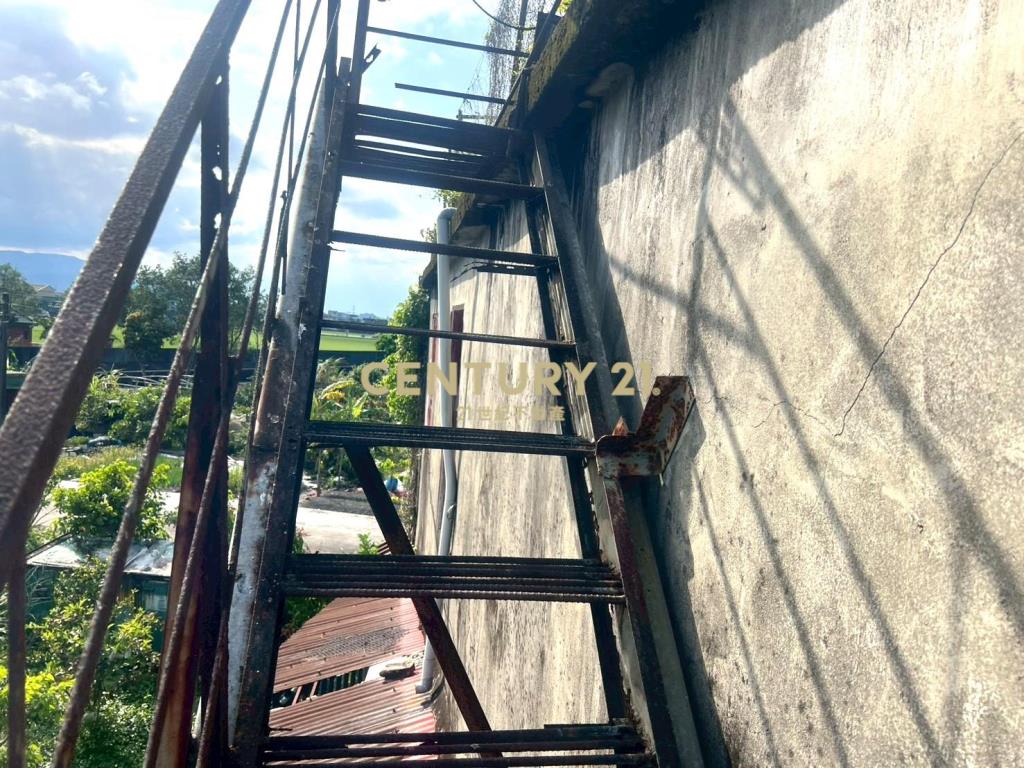 BB741羅東近國5側車道邊間透天