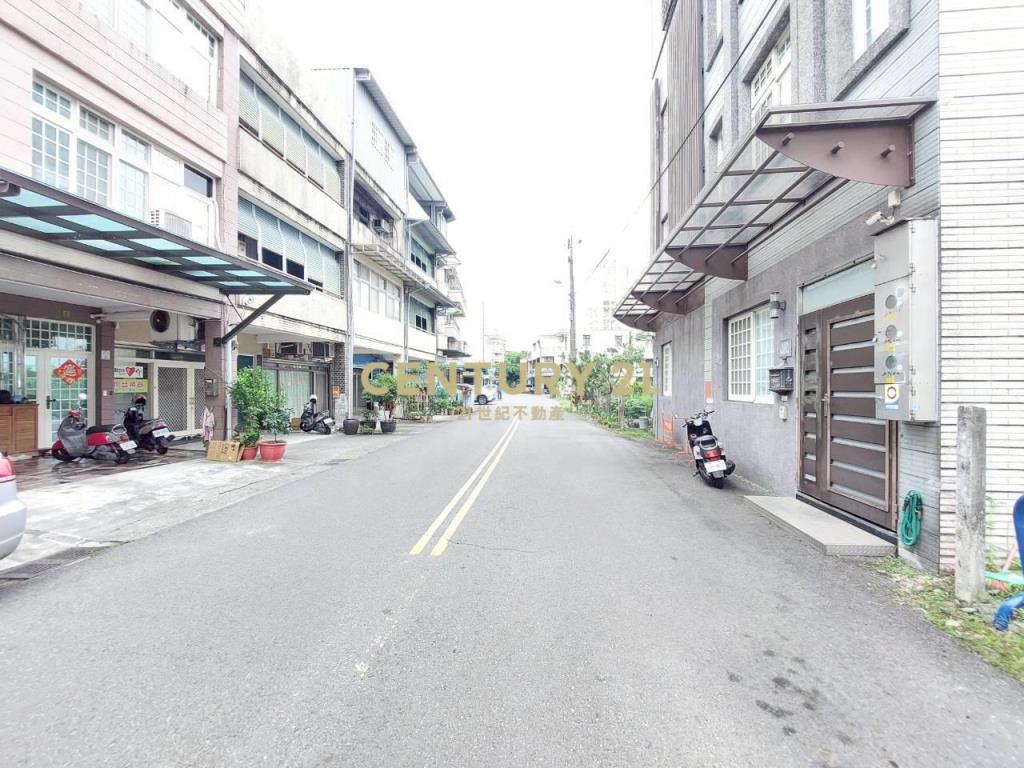 BD699羅運旁方正住宅建地