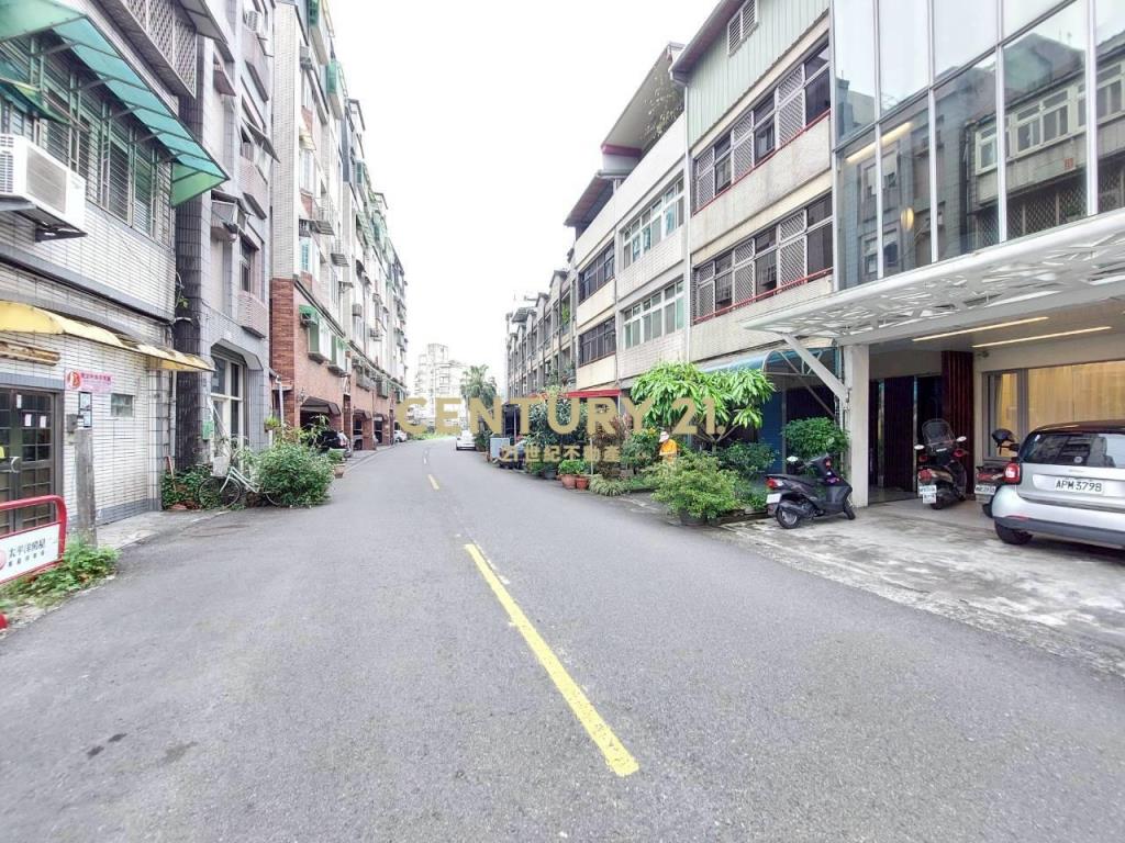 BD699羅運旁方正住宅建地