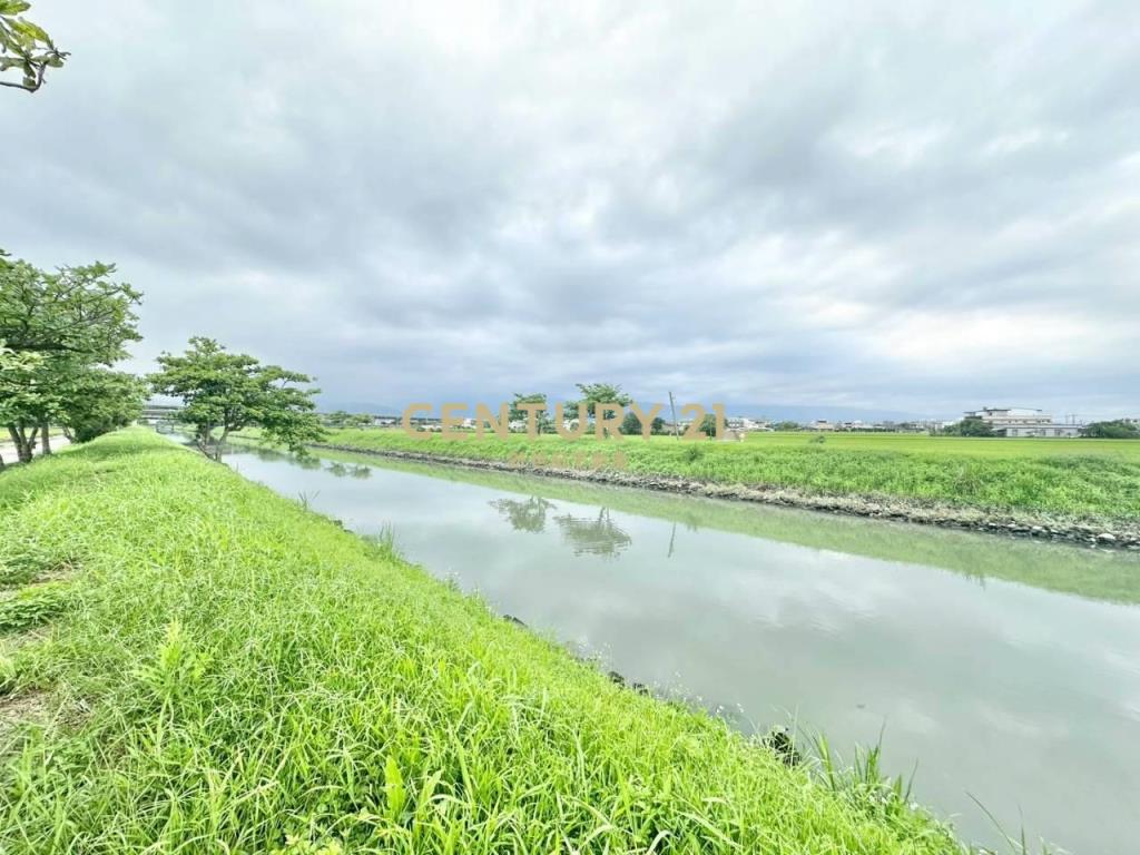 JC372高鐵旁新福增值農地