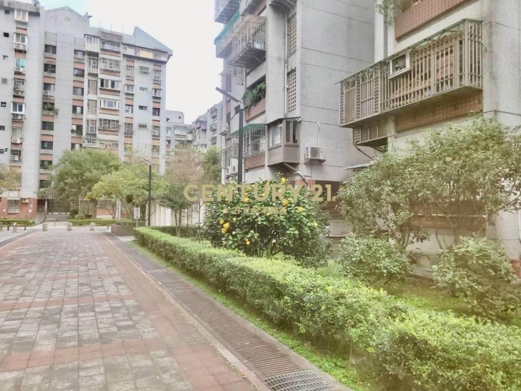 JG039內湖行善大面寬金店面