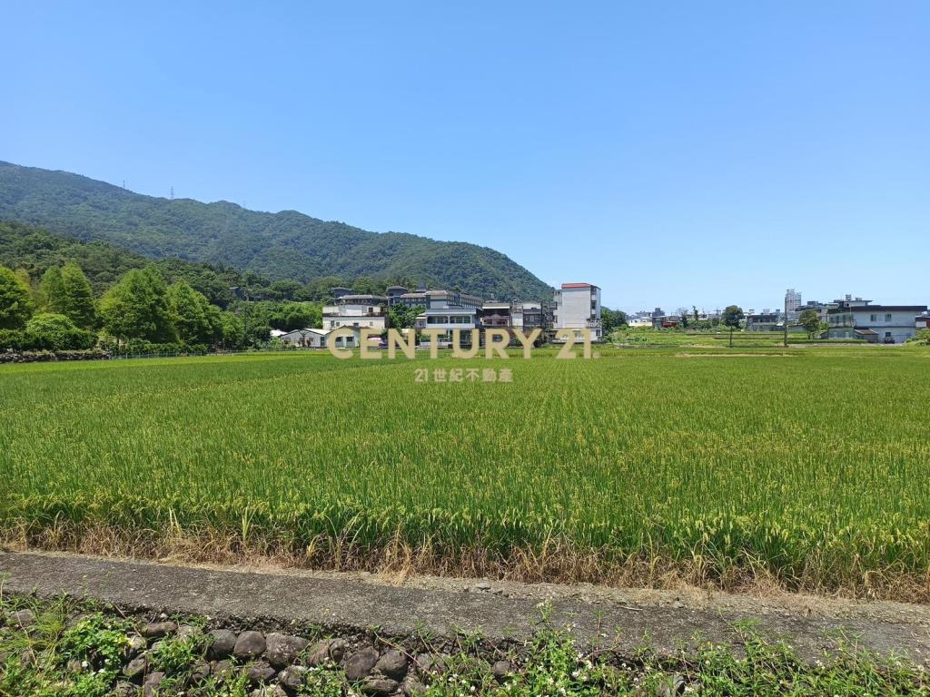 BC837礁溪十六結段佛光大學旁美農地