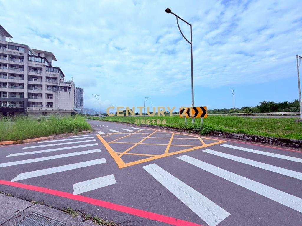 JB276頭城地標船型電梯傳奇