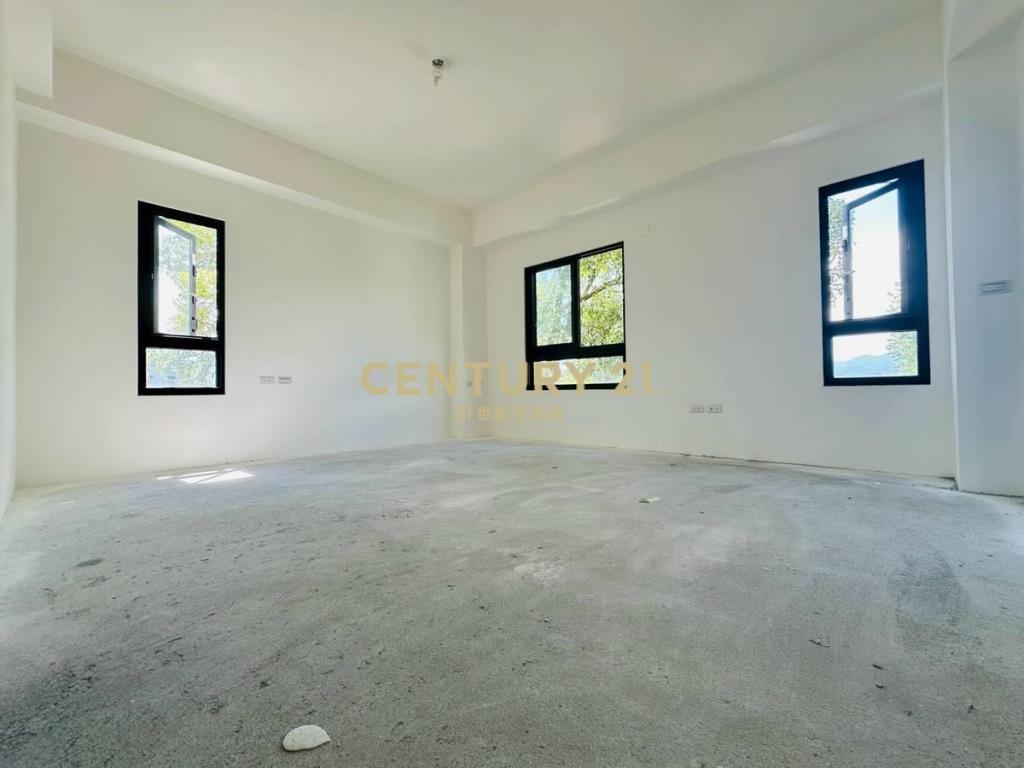 FE066近羅東光與影電梯農舍