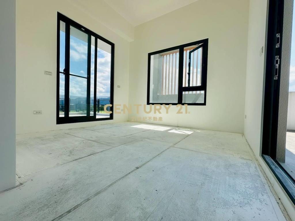 FE066近羅東光與影電梯農舍