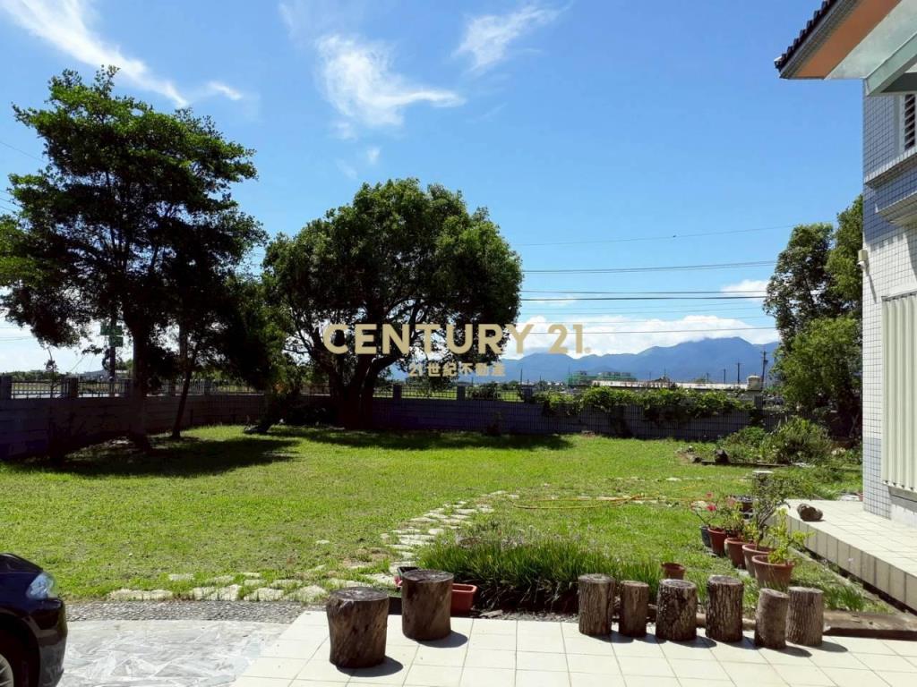 FE090交流道旁大面寬水池莊園農舍(附