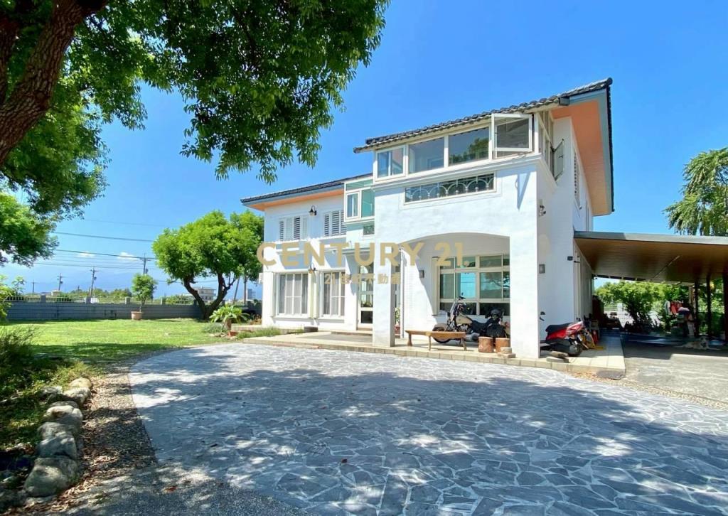 FE090交流道旁大面寬水池莊園農舍(附