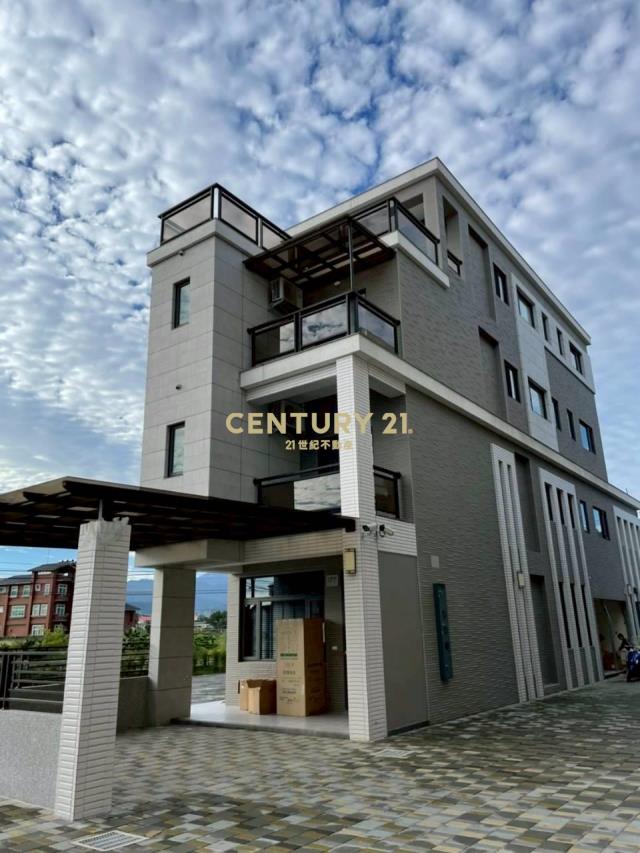 FB317安農溪畔、雙車位電梯別墅