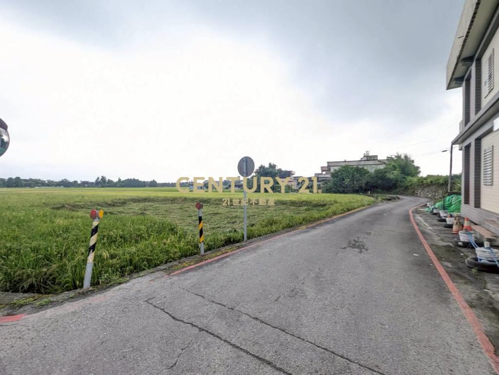 FC406聖母護校旁足坪1213美農地