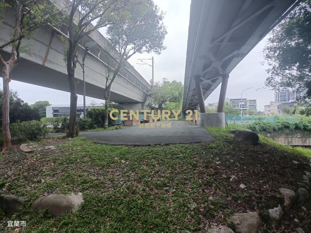 FD160縣民大道116.83坪美建地