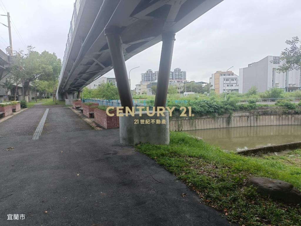 FD160縣民大道116.83坪美建地