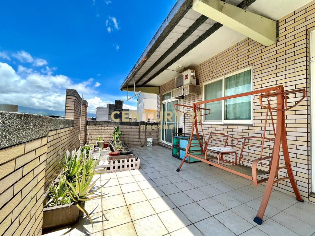 DG052宜市商業區11米大面寬店住