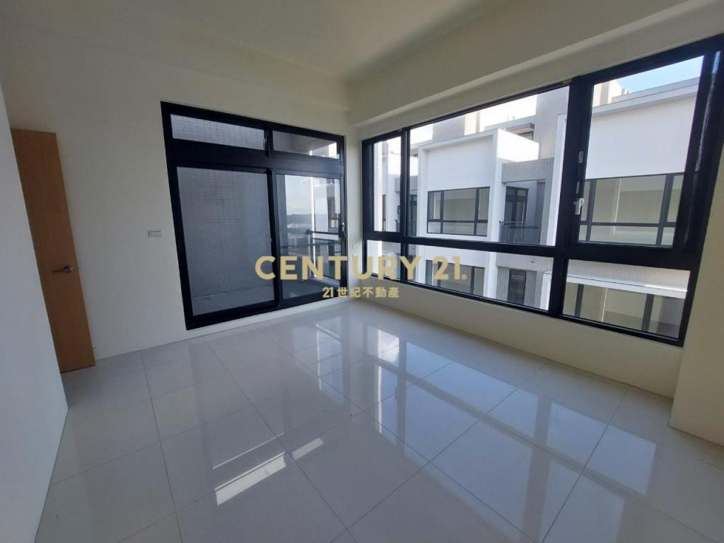 DB404礁響悅A2全新電梯透天別墅