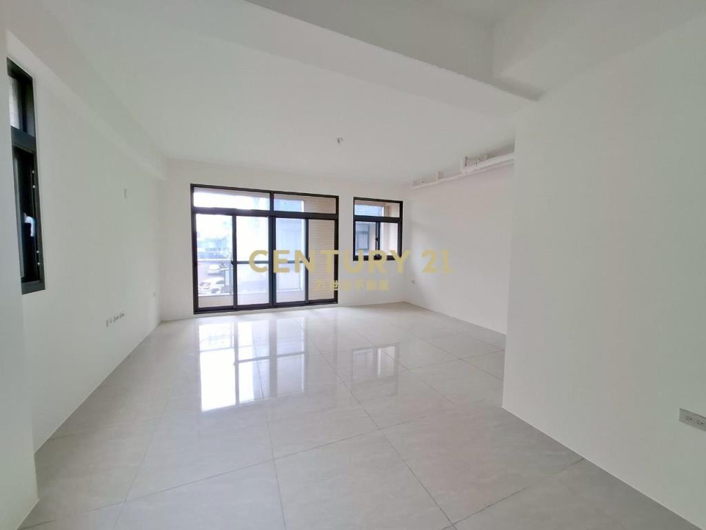 JB199礁溪轉運站全新電梯邊間透天