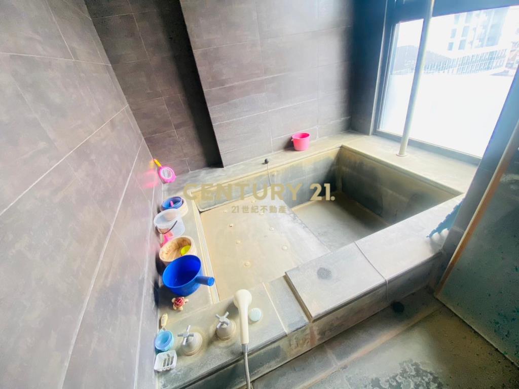 JA312晏京3房極品湯苑