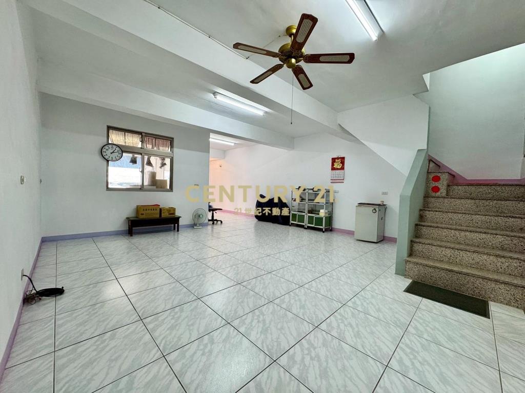 DB369獨家礁溪後火車站車位透天