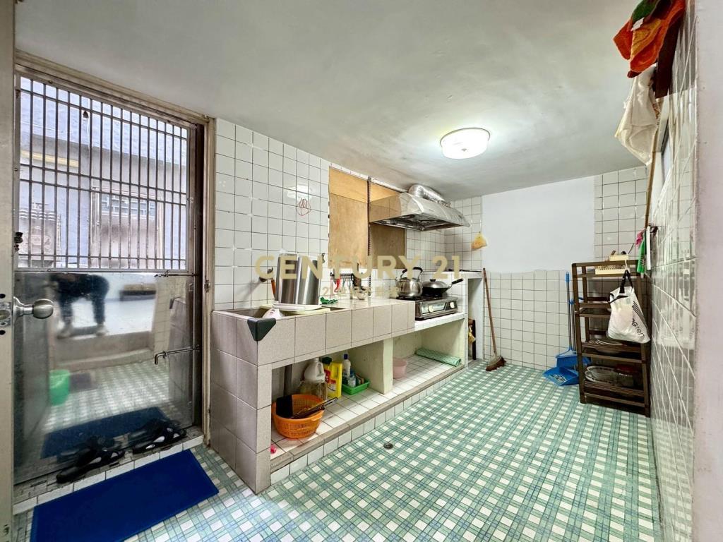 DB369獨家礁溪後火車站車位透天