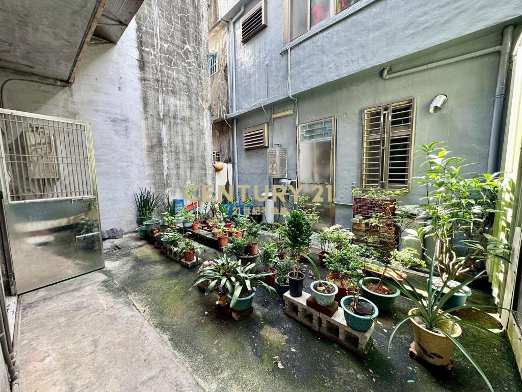 DB369獨家礁溪後火車站車位透天