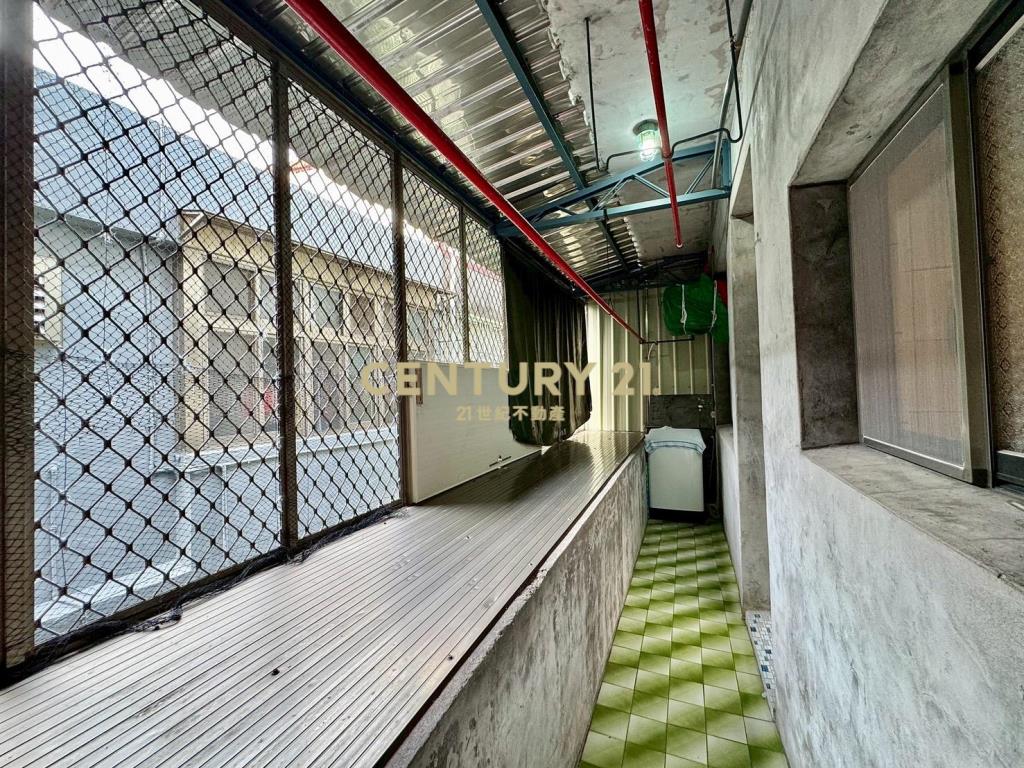 DB369獨家礁溪後火車站車位透天