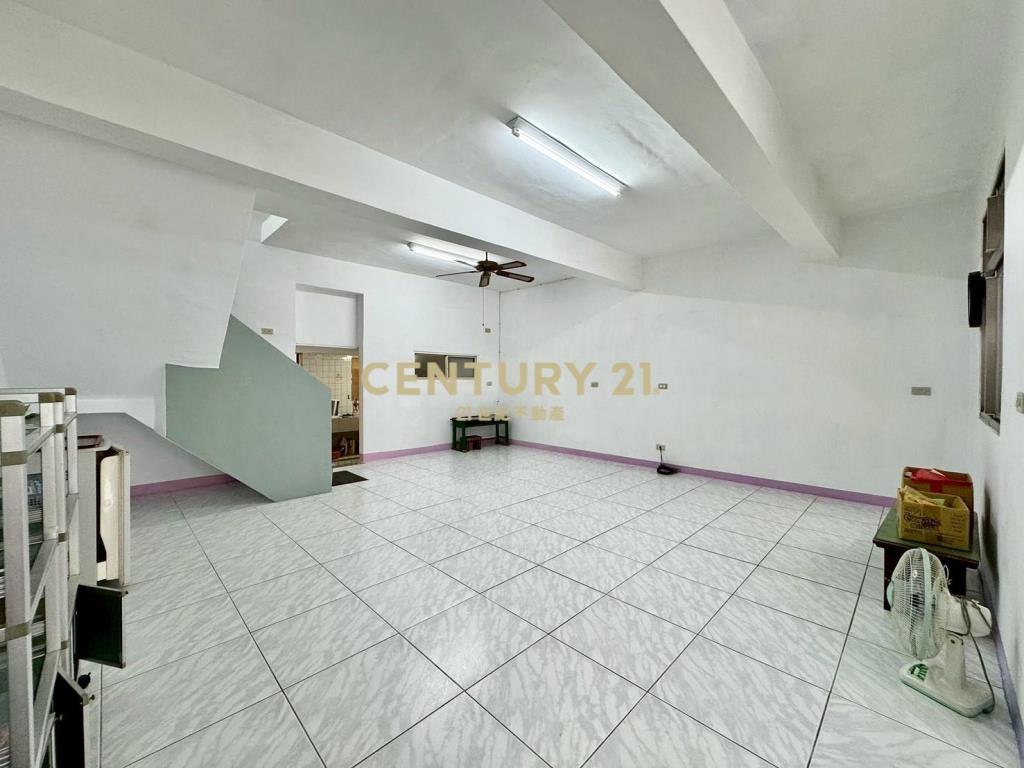 DB369獨家礁溪後火車站車位透天