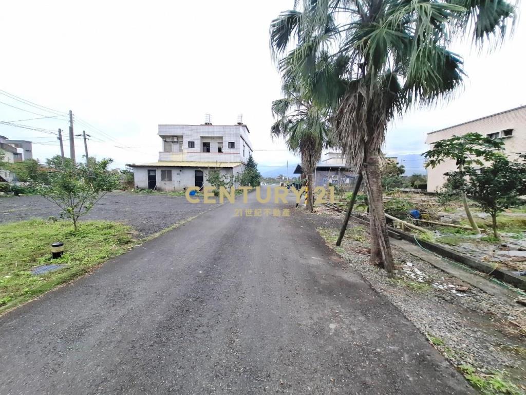 JE079近交流道多功能產業農舍