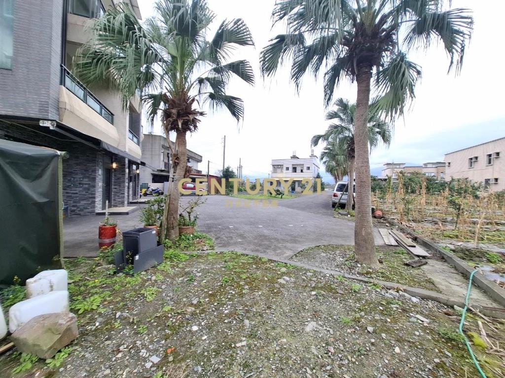 JE079近交流道多功能產業農舍