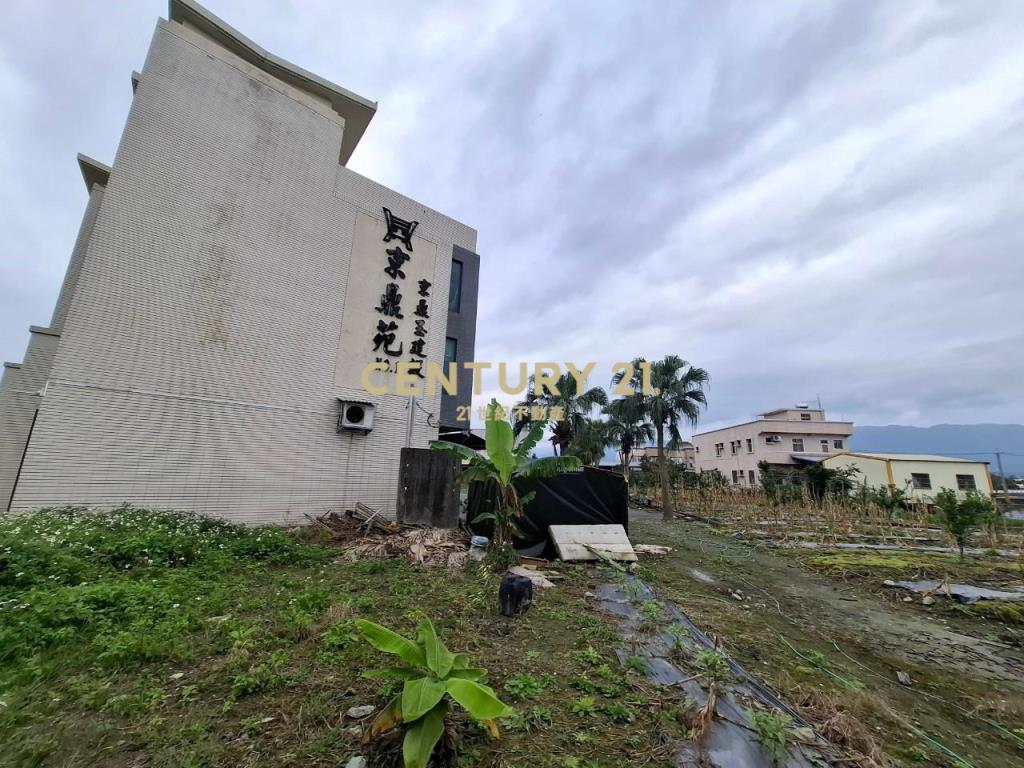 JE079近交流道多功能產業農舍