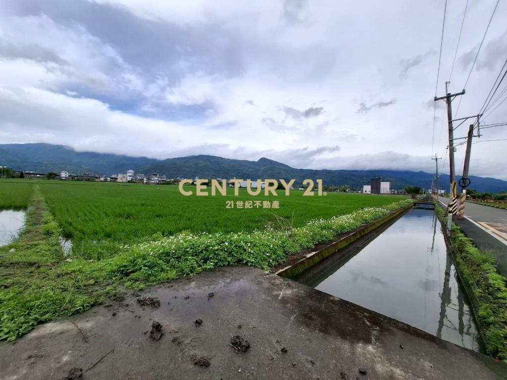 JC333近礁溪交流道剛好足坪美景農地