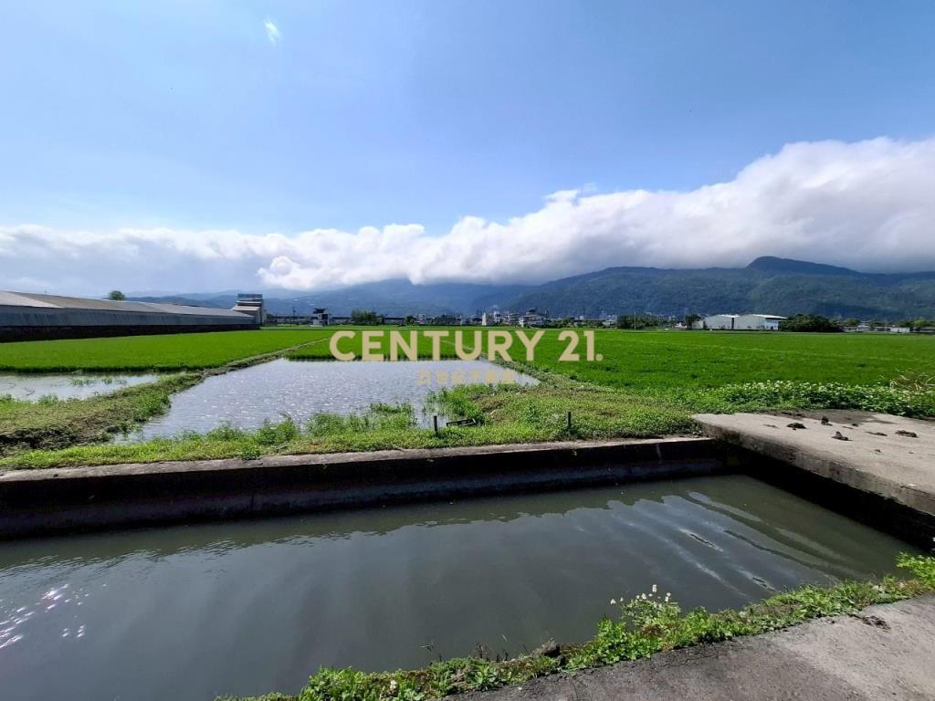 JC333近礁溪交流道剛好足坪美景農地