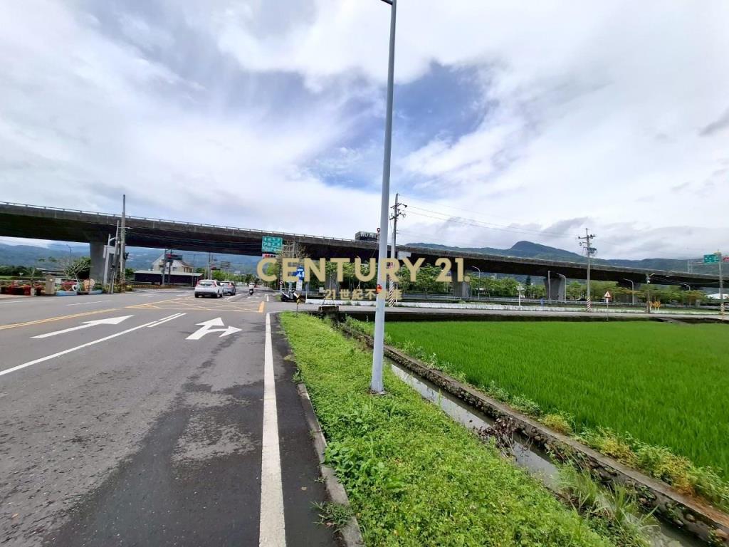 JC333近礁溪交流道剛好足坪美景農地