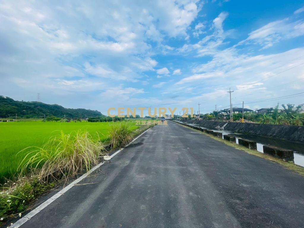 DC449員山大湖螃蟹冒泡足坪農地