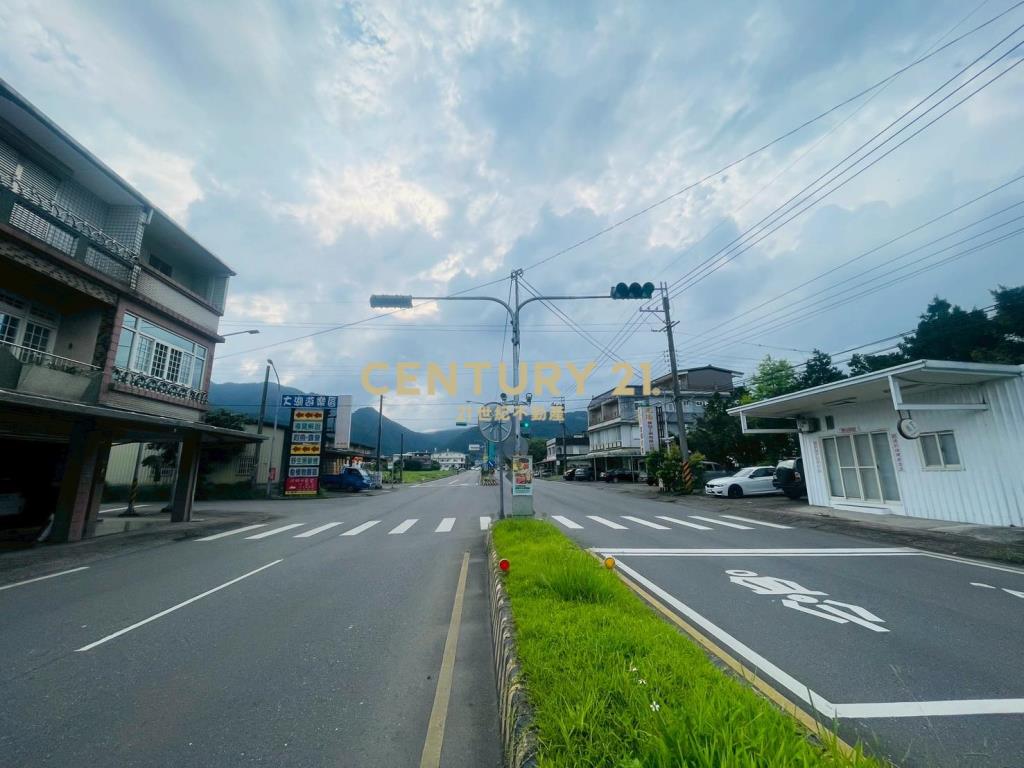 DC449員山大湖螃蟹冒泡足坪農地