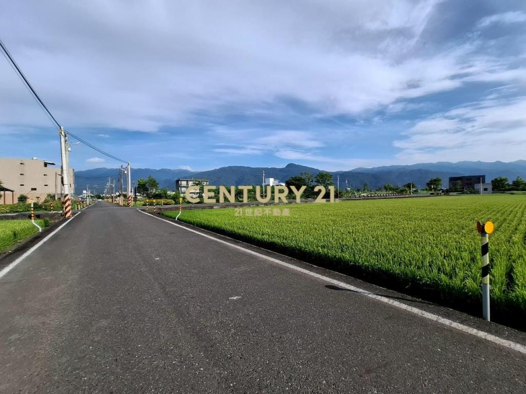 JC343礁溪高速公路大面寬方正足坪農地