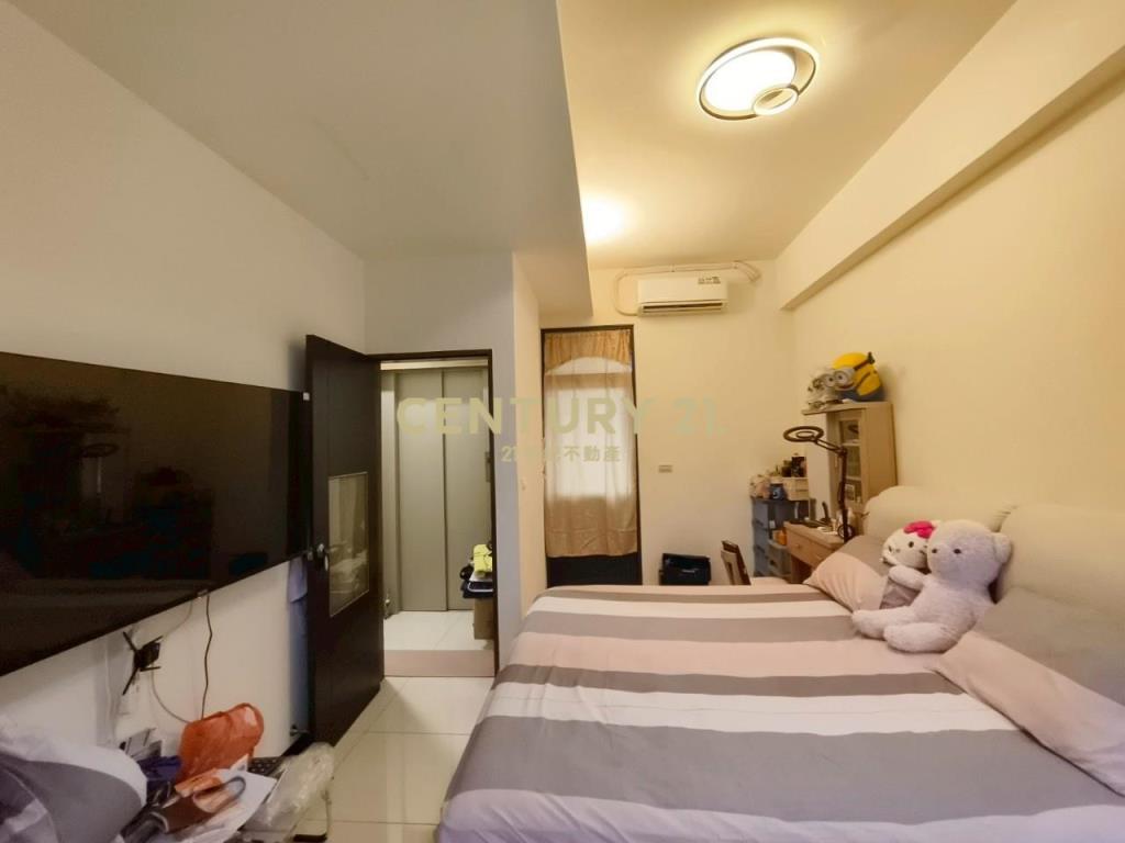 DB394礁溪輕屋齡電梯透天