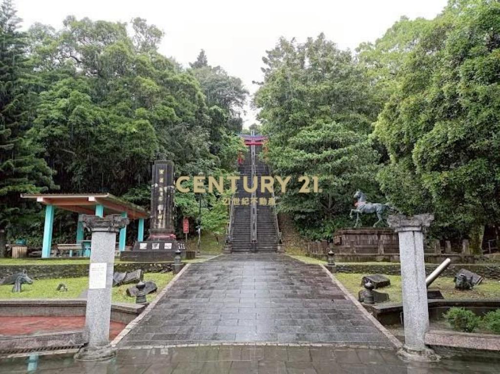 DA902員山雲上泉雙套房華廈